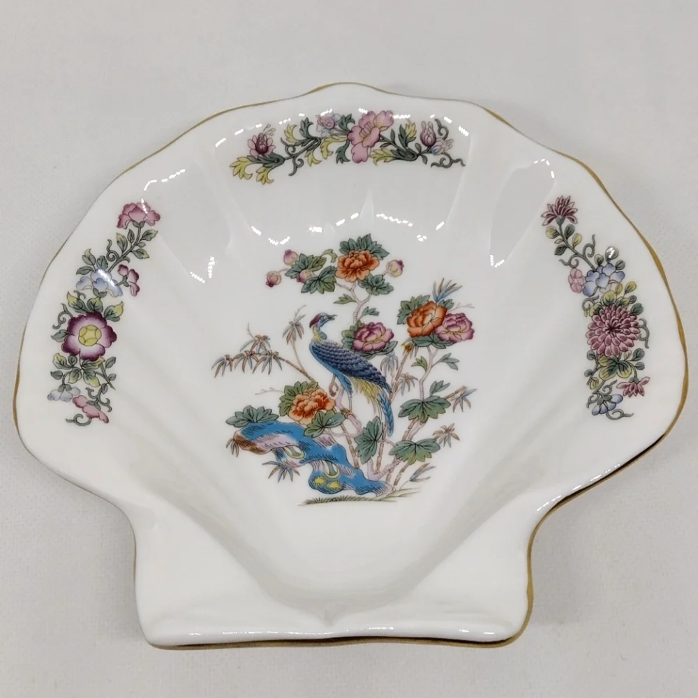 Vtg. Wedgwood Bone‎ China Clam Shell Discontinued Kutani Crane Trinket Soap Dish